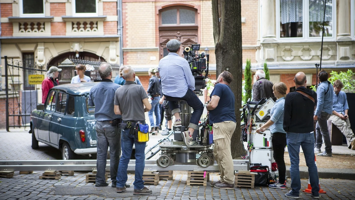 Wissenstest: Filmproduktion – Wer macht was beim Film?