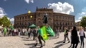 Klimabewegung kämpft mit "Climate Hushing" – Selbstzensur bremst Fortschritt