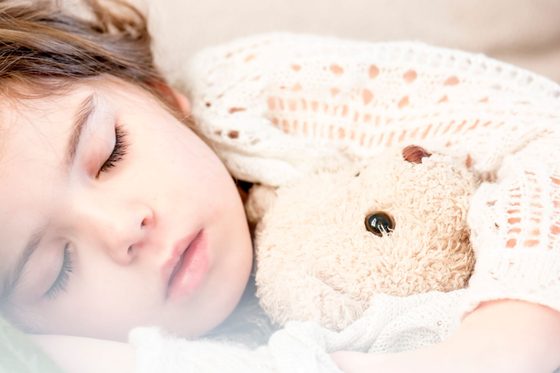 Schlafapnoe bei Kindern: Studie fordert altersabhängige Diagnosekriterien